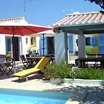 Les Yeux Bleus Alojamento de Acomodação e Pequeno-almoço Noirmoutier-en-l'Ile