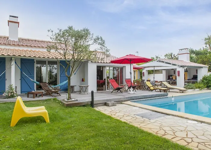 Les Yeux Bleus Frühstückspension 3*